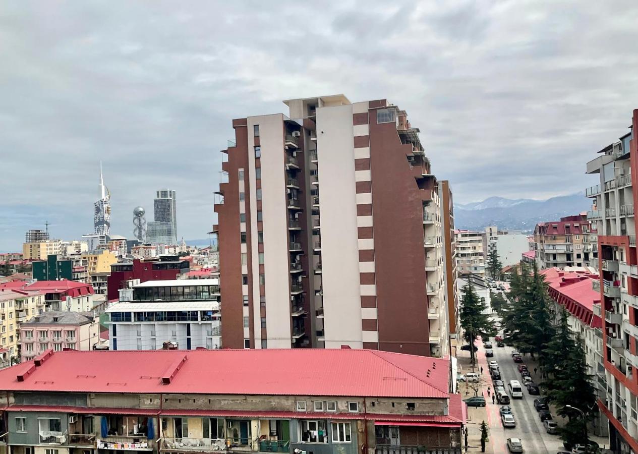 Babi Home Batumi Exteriör bild